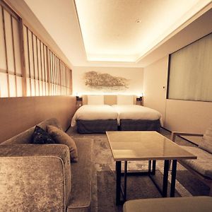 Premier Twin Room